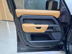 Land Rover Defender 110 3.0T P400 Dark Edition - ფოტო 6