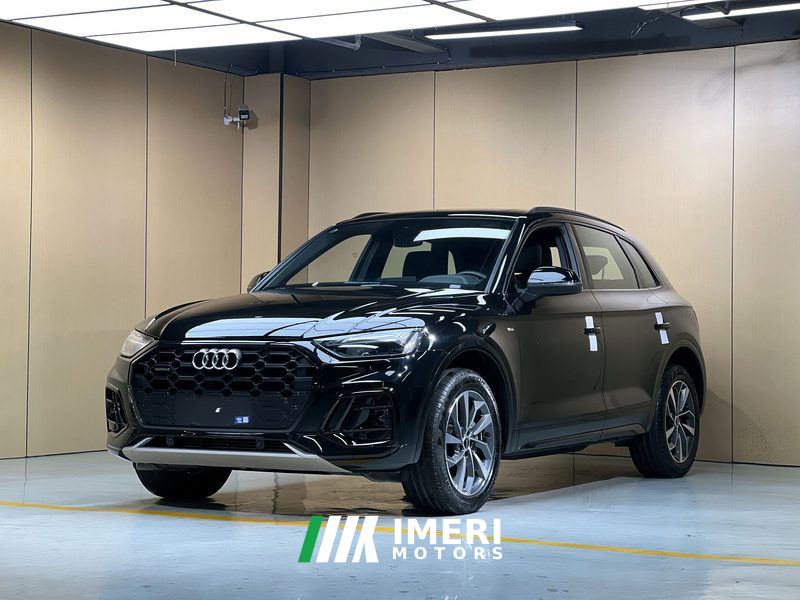 Audi Q5L 45 TFSI Dynamic Select Edition - автомобиль из Китая