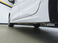 Toyota Corolla Dual-Engine 1.8L Elite Edition - ფოტო 11