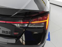 Hyundai Elantra 1.5L CVT Black Knight Limited Edition - ფოტო 5