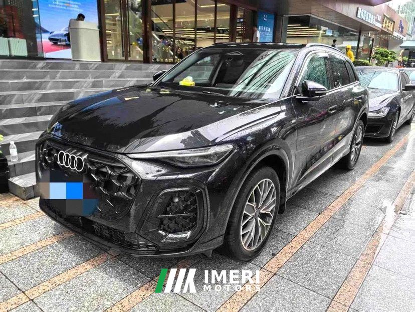 Audi Q5L 2.0T Exclusive Edition for Millions of Users