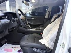 Roewe MG i5 1.5L CVT Luxury - ფოტო 5