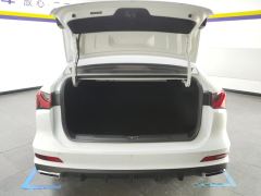 Roewe MG i5 1.5L CVT Luxury - ფოტო 7