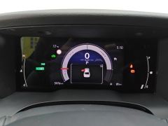 Toyota Camry Dual-Engine 2.0HGVP Luxury Edition - фото 20