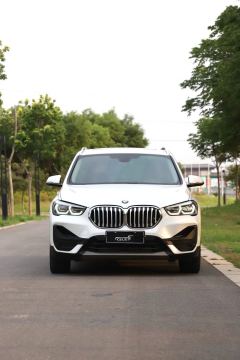 BMW X1 sDrive25Li Premier - фото 2