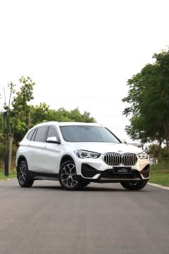 BMW X1 sDrive25Li Premier - фото 3