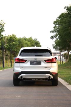BMW X1 sDrive25Li Premier - фото 8