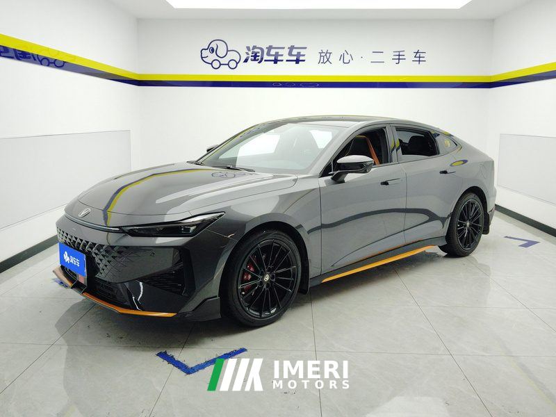 Changan UNI-V 1.5T Premium Sport - ავტომობილი ჩინეთიდან