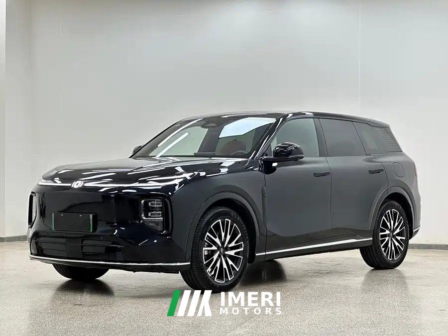 Changan Q07 1.5T 215 Flagship PLUS - car from China