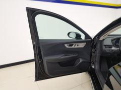 Hongqi E-QM5 500km Travel Edition - photo 12