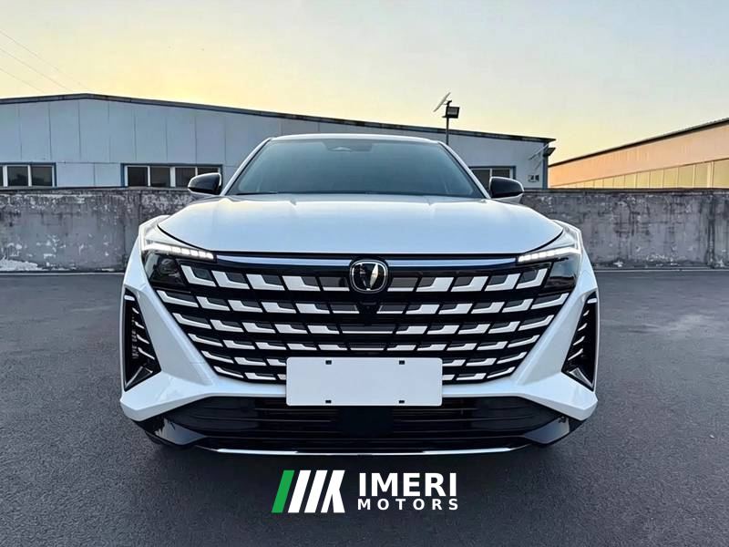Changan UNI-Z 1.5T 500Bar PRO - автомобиль из Китая