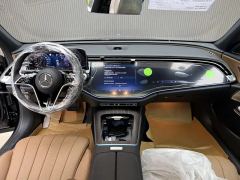 Mercedes-Benz E Class E-Class E 300 L Luxury - фото 5
