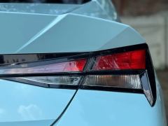Hyundai Elantra 1.5L CVT Leading Edition - ფოტო 14