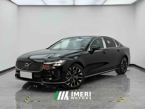 2026 Volvo S90 B5 Intelligent Remote Luxury Edition - car from China