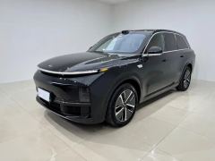 Li Auto L8 Ultra Smart Refresh Edition - ფოტო 1