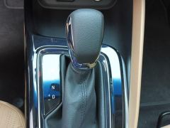 Buick GL6 323T Luxury Version - ფოტო 19