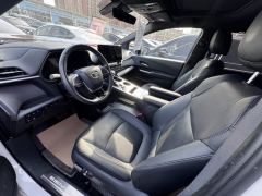 Toyota Sienna Dual-Engine 2.5L Prestige Edition - photo 4