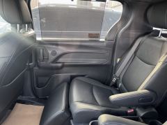 Toyota Sienna Dual-Engine 2.5L Prestige Edition - photo 9