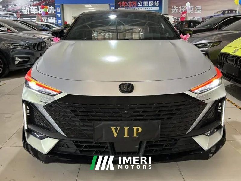 Changan UNI-V 1.5T Premium Version - ავტომობილი ჩინეთიდან
