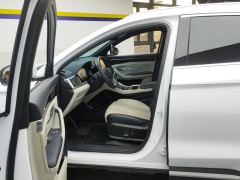 BYD Song PLUS DM-i Honor Edition 1.5L 110km Flagship PLUS - ფოტო 14