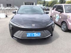 Buick Lacrosse Junyue 28T Yuezun Edition - фото 1