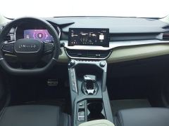 Lynk & Co 06 1.5T Shero Pink Special Edition - ფოტო 16