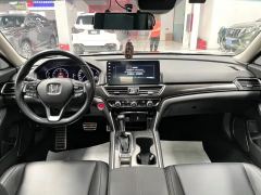 Honda Accord - ფოტო 12