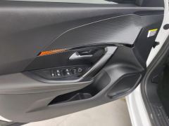 Peugeot 2008 230THP DCT THE ONE - photo 13