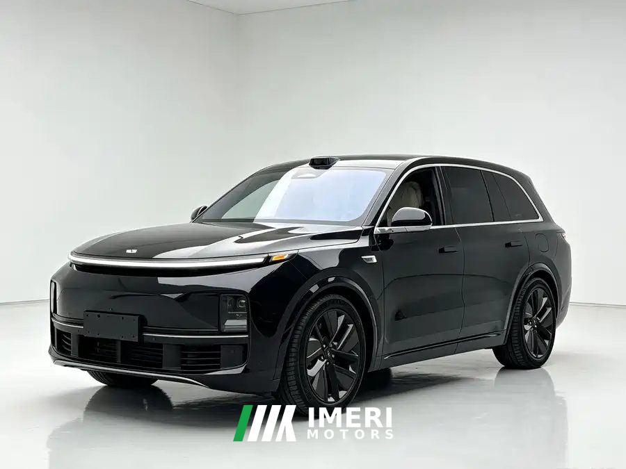 Li Auto L8 Ultra Smart Refresh Edition - car from China