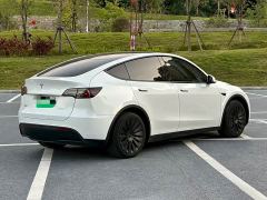 Tesla Model Y Rear-Wheel Drive - ფოტო 4