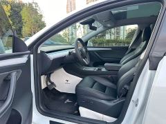Tesla Model Y Rear-Wheel Drive - ფოტო 7
