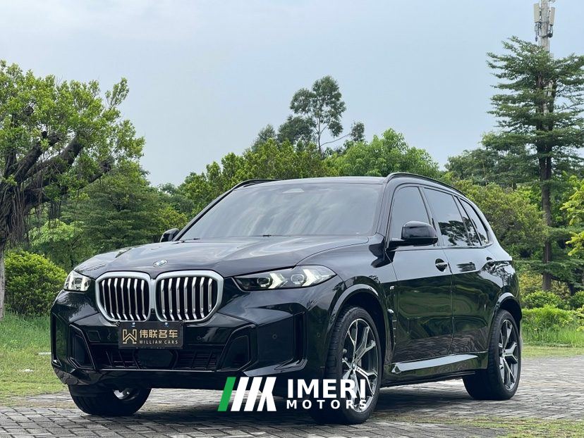BMW X5 xDrive30Li Deluxe VersionM - ავტომობილი ჩინეთიდან