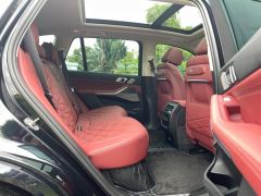 BMW X5 xDrive30Li Deluxe VersionM - ფოტო 15
