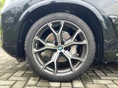 BMW X5 xDrive30Li Deluxe VersionM - ფოტო 20