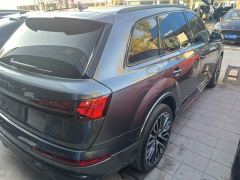 Audi SQ7 4.0T Standard Edition - ფოტო 8