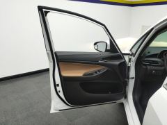 Buick GL6 323T Luxury Version - ფოტო 12