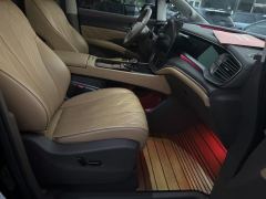 Denza D9 DM-i 970 4WD Flagship Edition - ფოტო 9