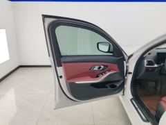 BMW 3 Series 325Li M Sport Package - ფოტო 12