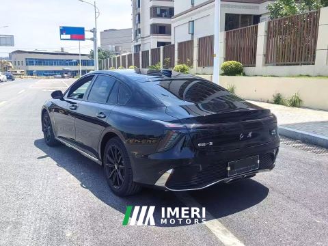 2024 FAW Red Flag H6 2.0T Zhishang Edition - автомобиль из Китая