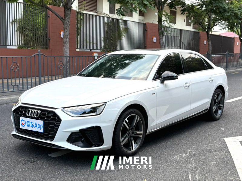 Audi A4L 40 TFSI Luxury Dynamic - автомобиль из Китая