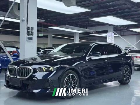 2024 BMW 5 Series 530Li Luxury M Sport Package - ავტომობილი ჩინეთიდან