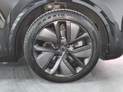 Li Auto L9 Pro - ფოტო 6