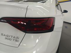 Volkswagen Jetta 300TSI Edition - photo 5