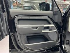Land Rover Defender 110 3.0T P400 X-Dynamic HSE - ფოტო 14