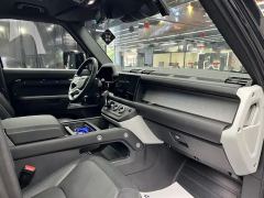 Land Rover Defender 110 3.0T P400 X-Dynamic HSE - ფოტო 15