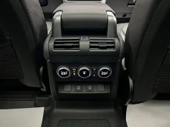 Land Rover Defender 110 3.0T P400 X-Dynamic HSE - ფოტო 16