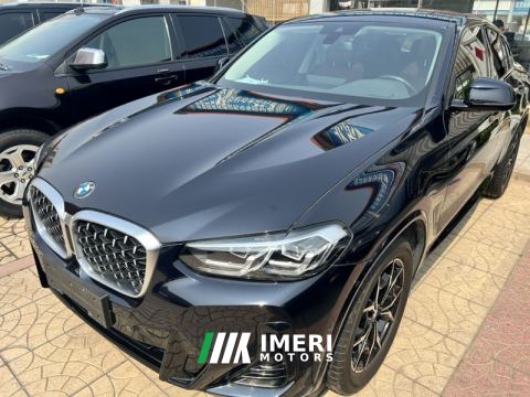 2022 BMW X4 xDrive25i M Sport Package - ავტომობილი ჩინეთიდან