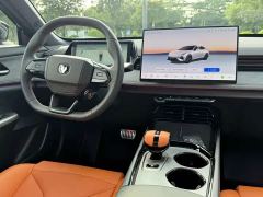 Changan UNI-V 1.5T PHEV Version - ფოტო 11