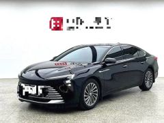 Buick Lacrosse Junyue 28T Platinum Edition - ფოტო 1