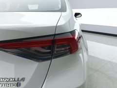 Toyota Corolla Dual-Engine 1.8L E-CVT Pioneer Edition - ფოტო 5